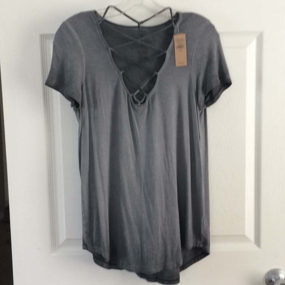AE shirt